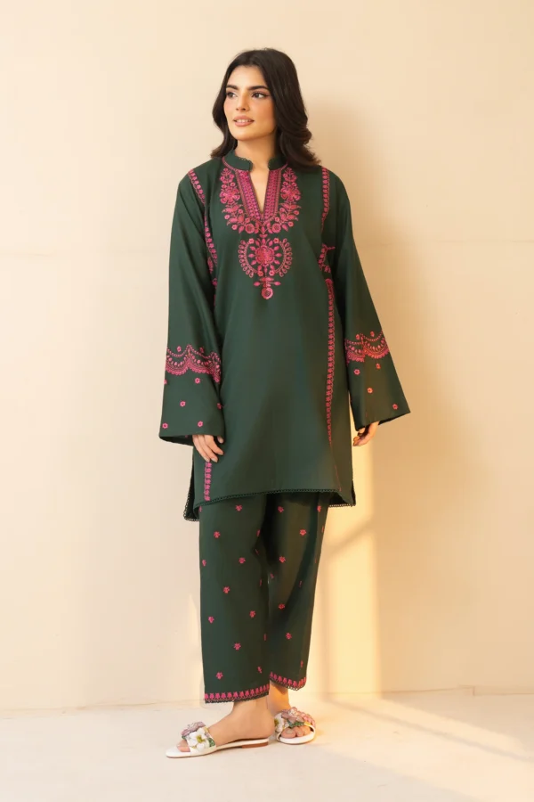 Areej – Embroidered Cotton Suit